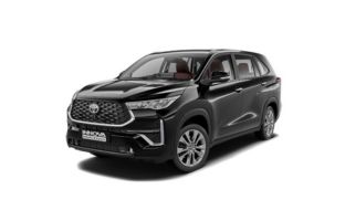 Toyota Innova Hycross